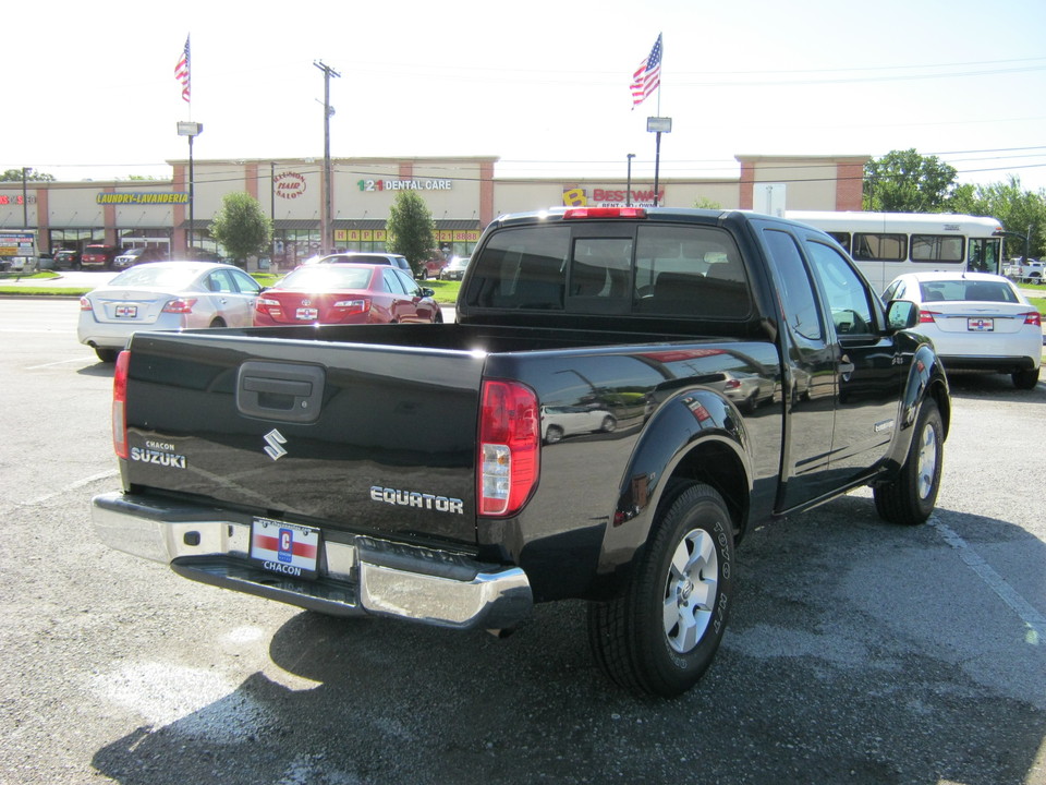 2011 Suzuki Equator Premium Ext. Cab 2WD