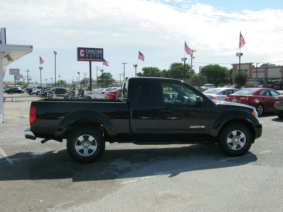 2011 Suzuki Equator Premium Ext. Cab 2WD