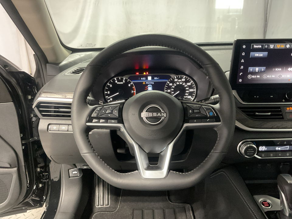 2025 Nissan Altima 2.5 SL