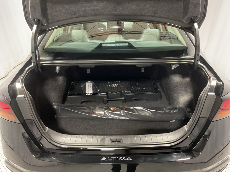 2025 Nissan Altima 2.5 SL