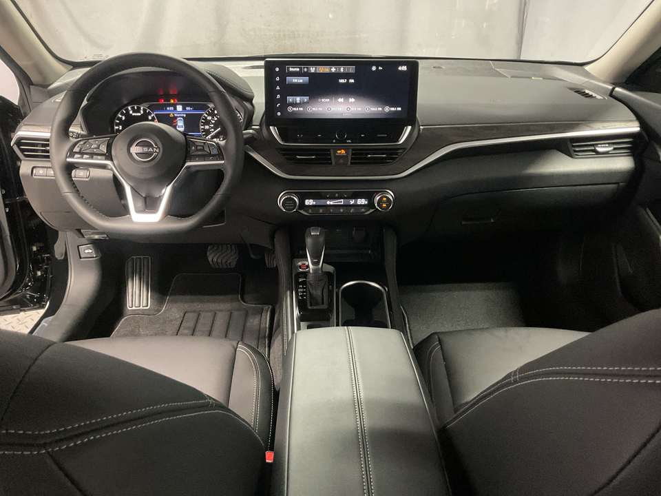 2025 Nissan Altima 2.5 SL