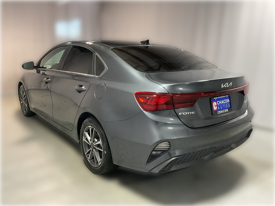 2022 Kia Forte FE
