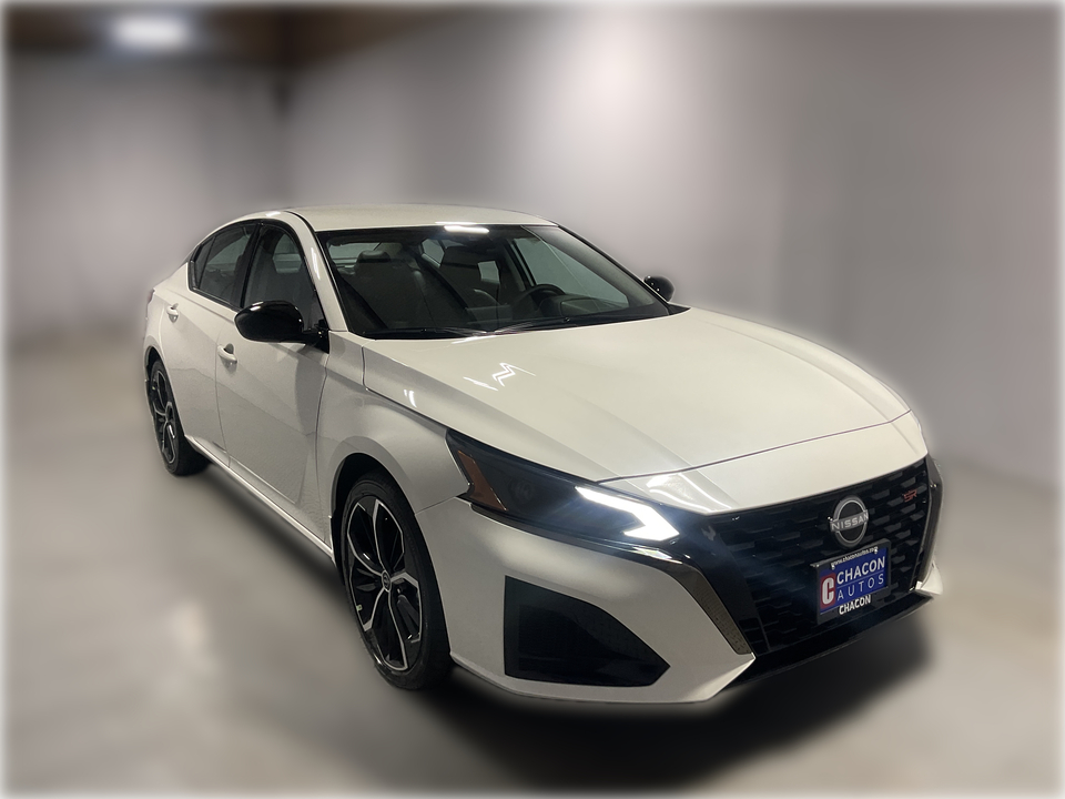 2025 Nissan Altima 2.5 SR