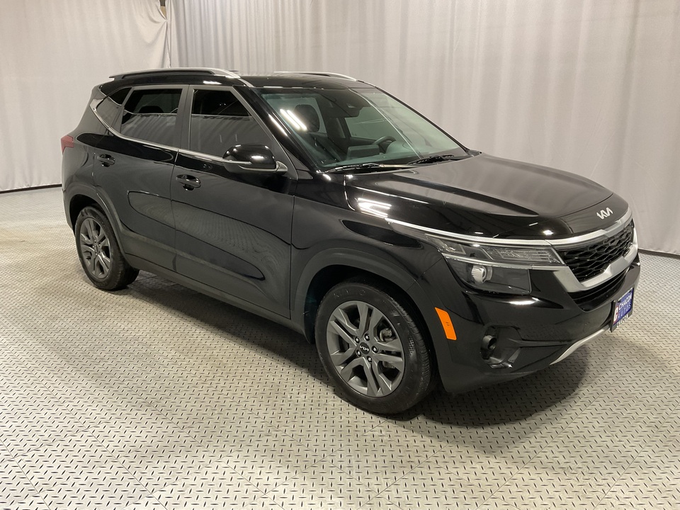 2023 Kia Seltos S