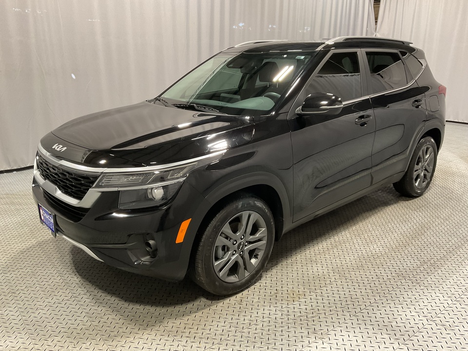 2023 Kia Seltos S