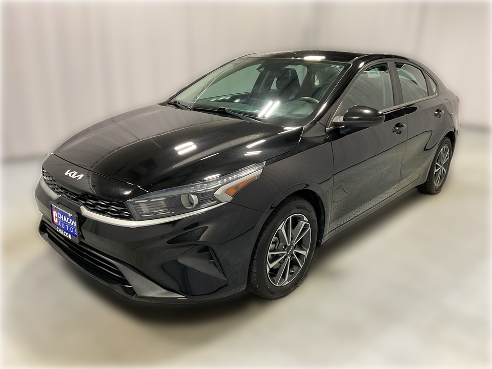 2022 Kia Forte FE
