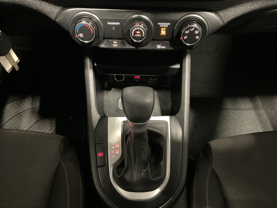 2022 Kia Forte FE