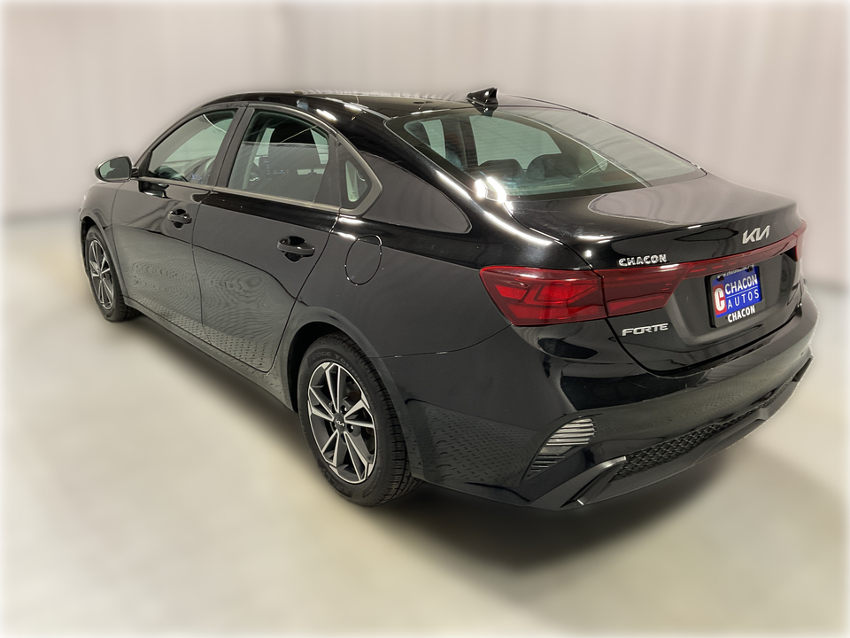 2022 Kia Forte FE