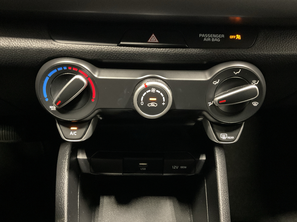 2022 Kia Rio LX