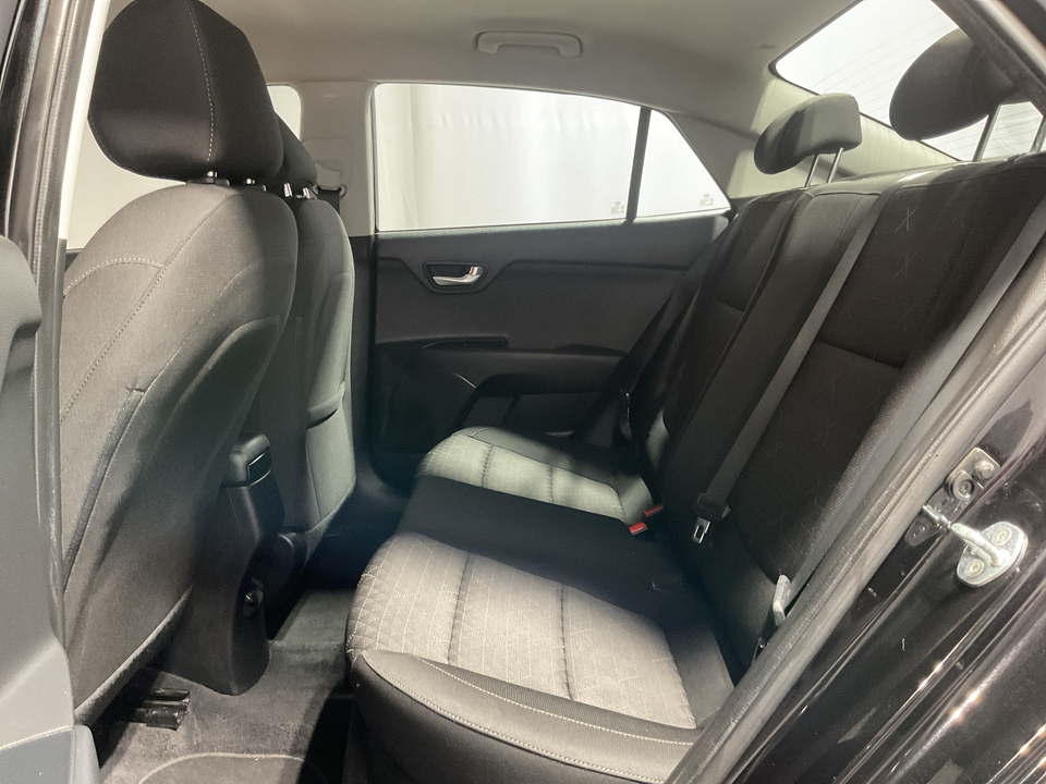 2022 Kia Rio LX