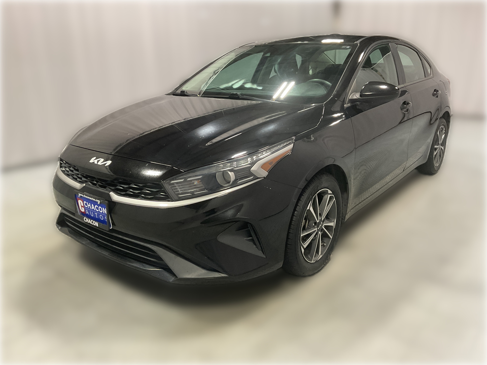 2022 Kia Forte FE