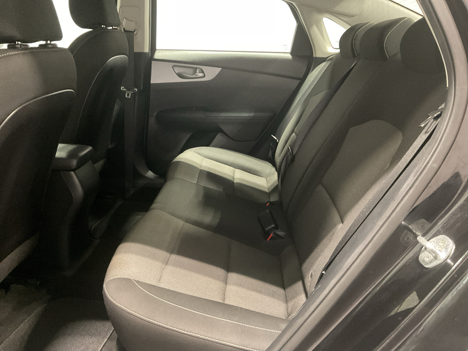 2022 Kia Forte FE