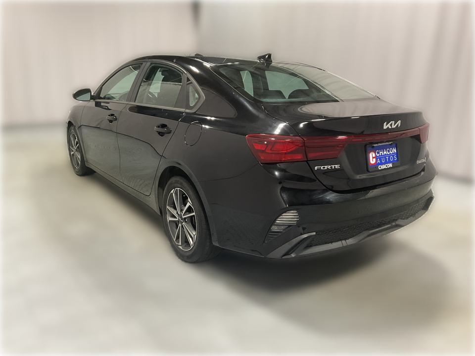 2022 Kia Forte FE
