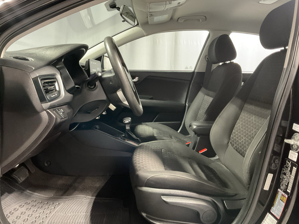 2022 Kia Rio S