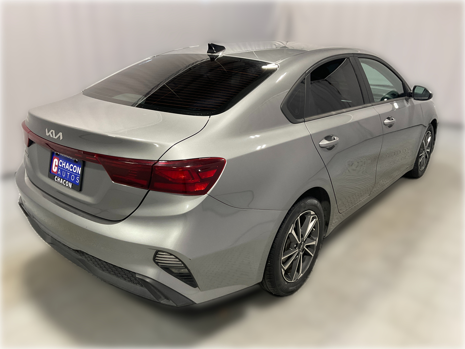 2022 Kia Forte FE