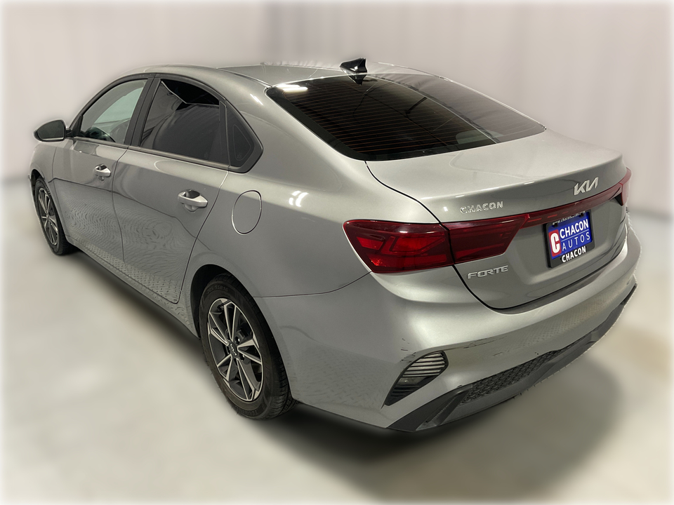 2022 Kia Forte FE