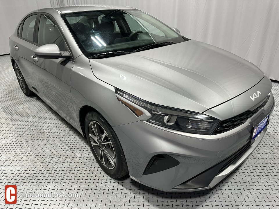 2022 Kia Forte FE