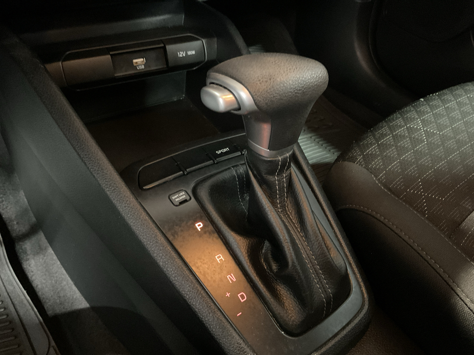 2022 Kia Rio S