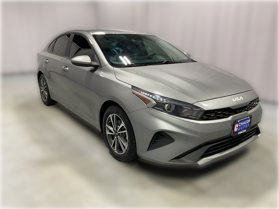 2022 Kia Forte FE