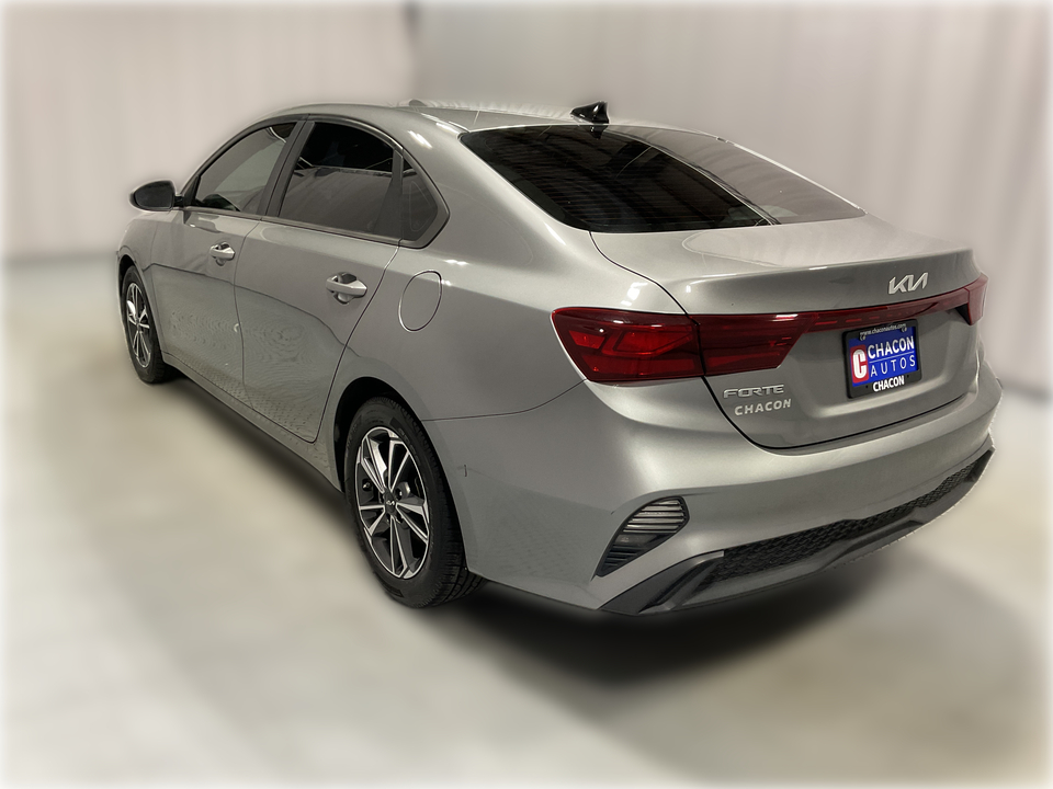 2022 Kia Forte FE
