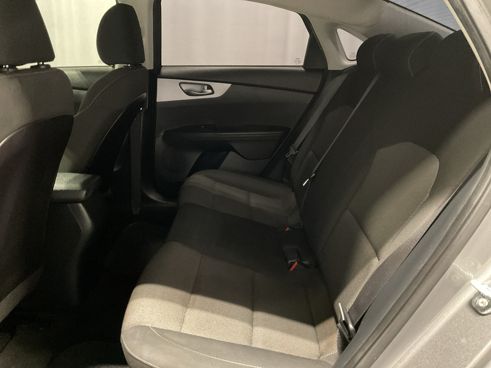 2022 Kia Forte FE