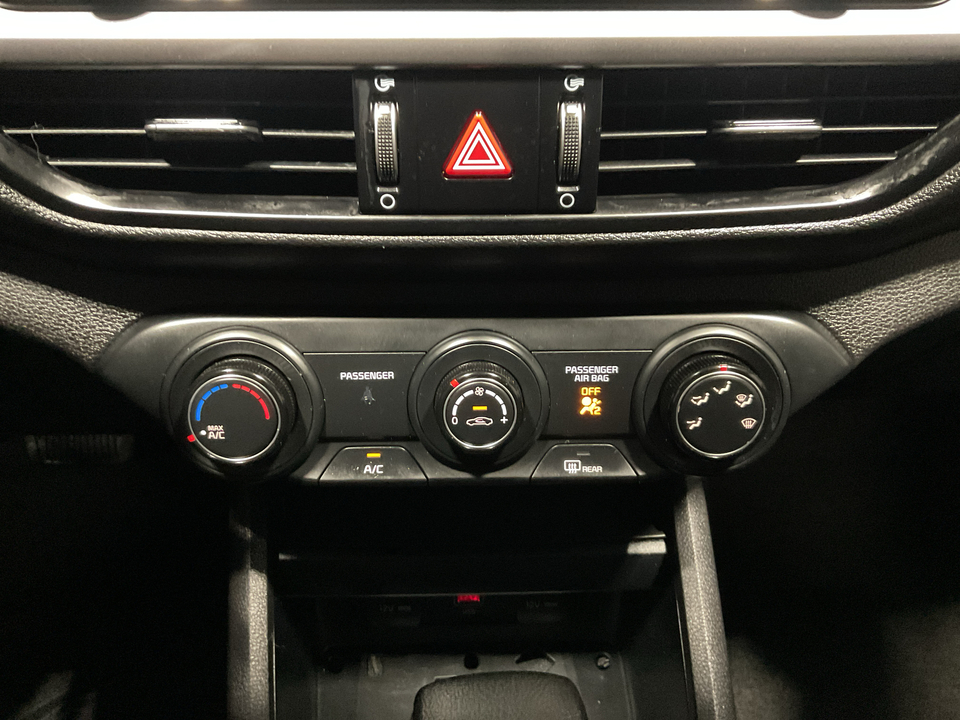 2022 Kia Forte FE