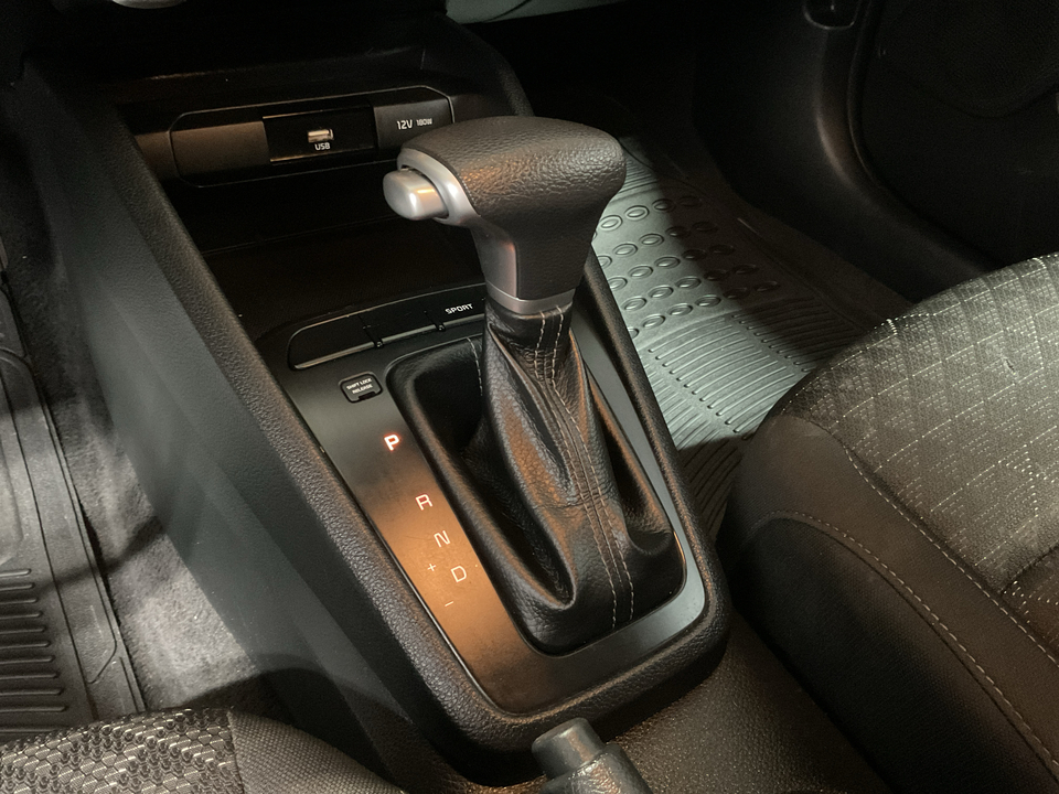 2022 Kia Rio LX