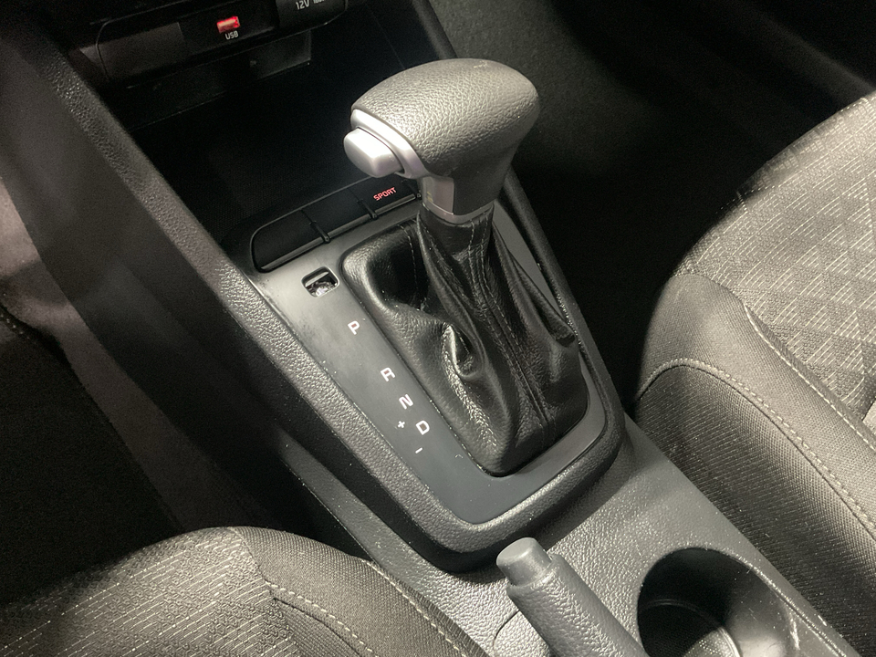 2022 Kia Rio S