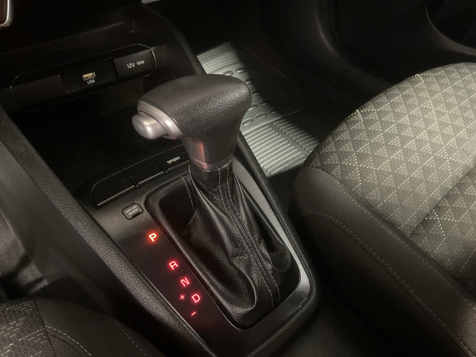 2022 Kia Rio S