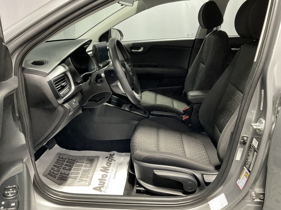 2022 Kia Rio S