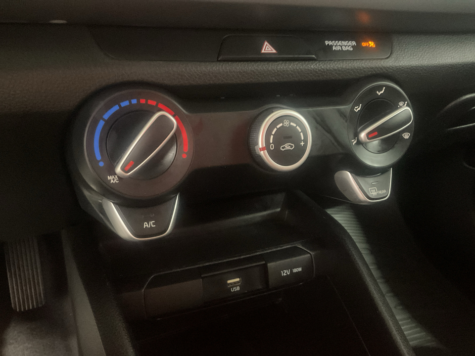 2022 Kia Rio S