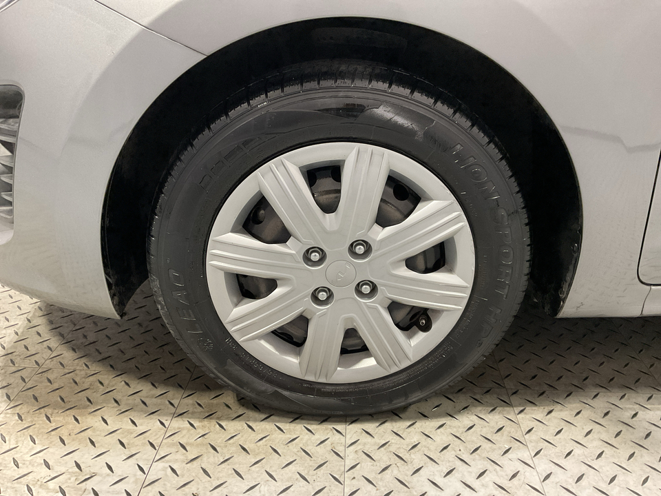 2022 Kia Rio S