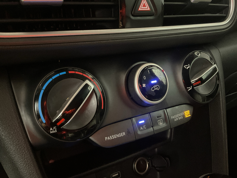 2020 Hyundai Kona SE