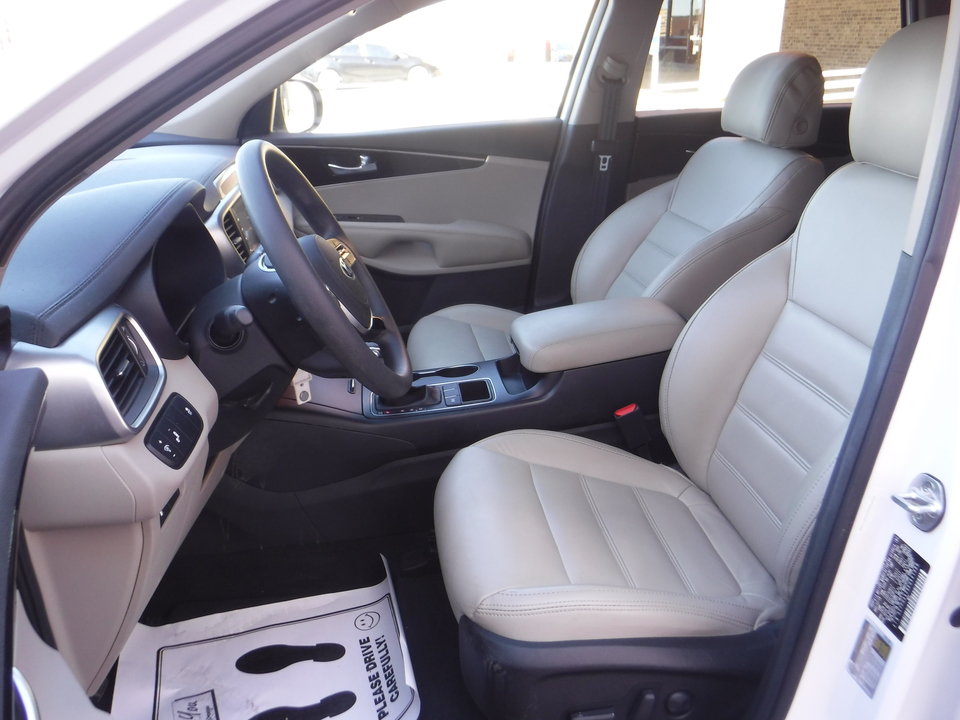 2019 Kia Sorento LX V6 2WD