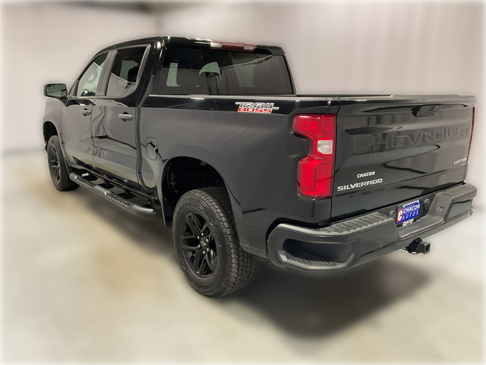 2021 Chevrolet Silverado 1500 Custom Trail Boss Crew Cab Short Box 4WD