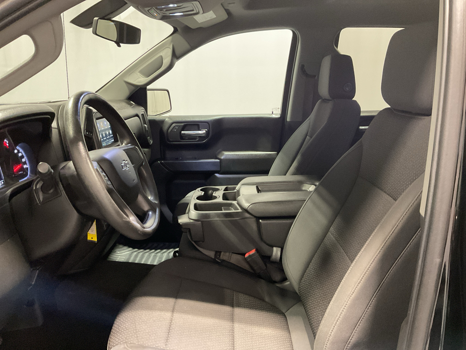 2021 Chevrolet Silverado 1500 Custom Trail Boss Crew Cab Short Box 4WD