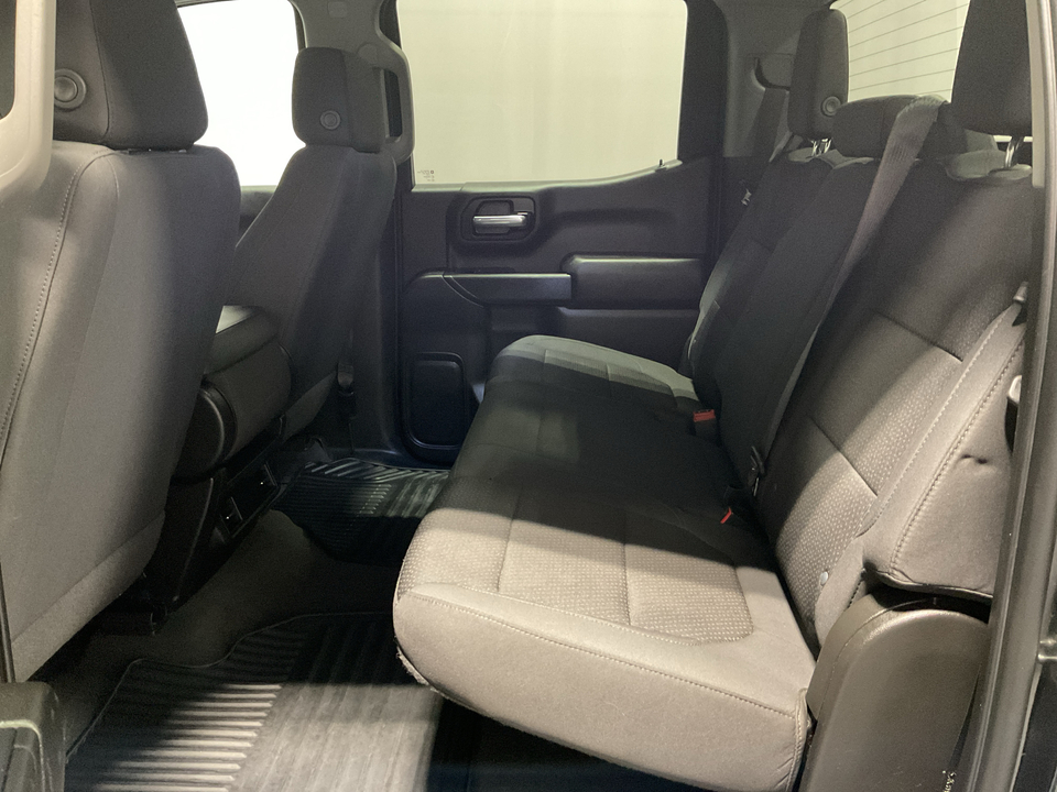 2021 Chevrolet Silverado 1500 Custom Trail Boss Crew Cab Short Box 4WD