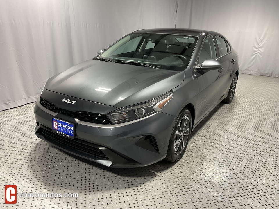 2022 Kia Forte FE