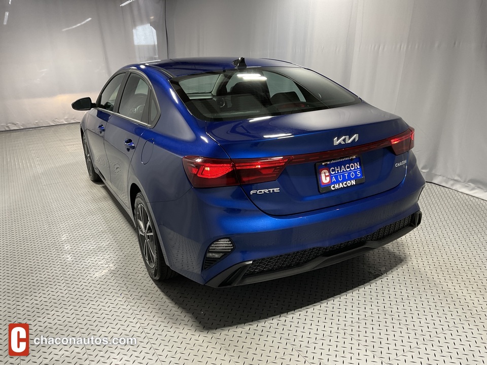 2022 Kia Forte FE