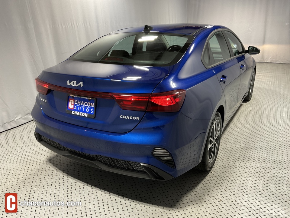 2022 Kia Forte FE
