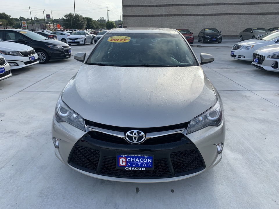 2017 Toyota Camry SE