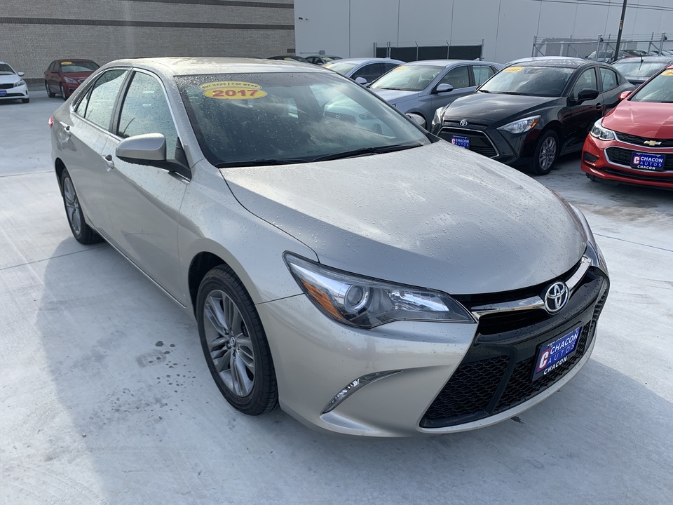 2017 Toyota Camry SE