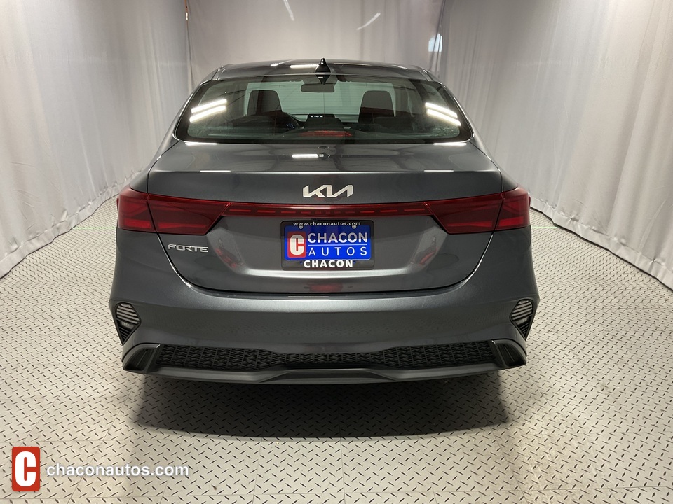 2022 Kia Forte FE