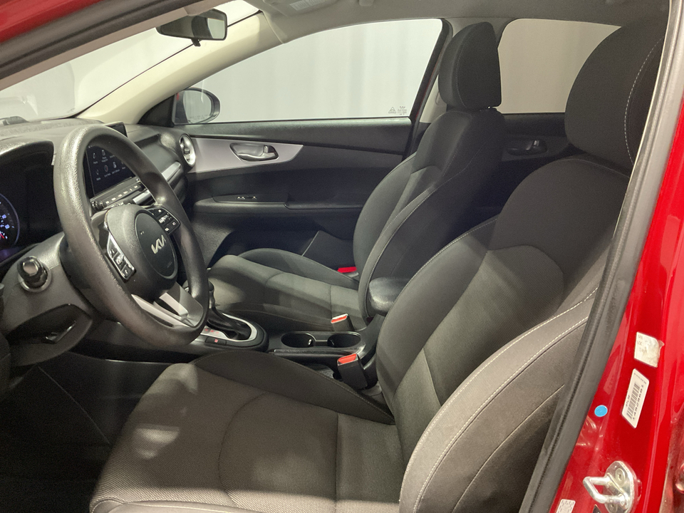 2022 Kia Forte FE