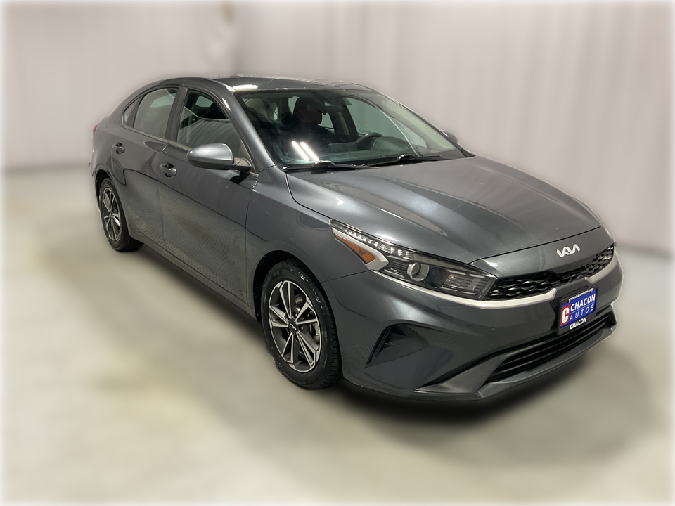 2022 Kia Forte FE