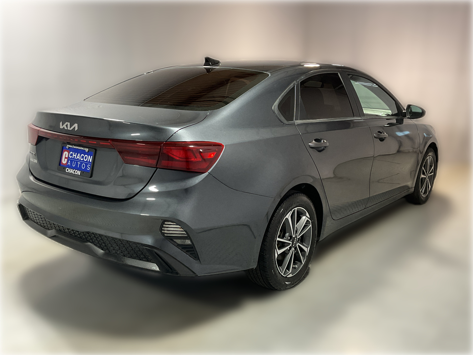 2022 Kia Forte FE