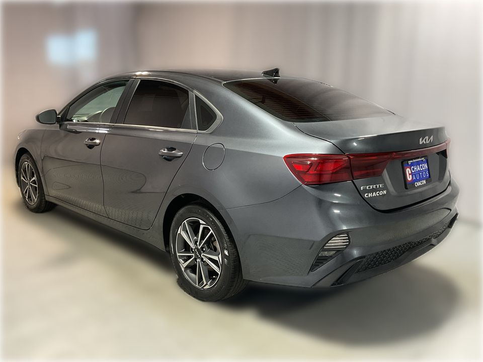 2022 Kia Forte FE