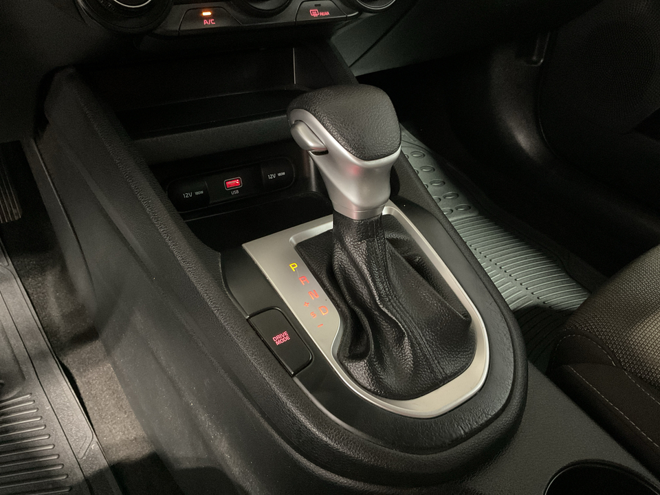 2022 Kia Forte FE
