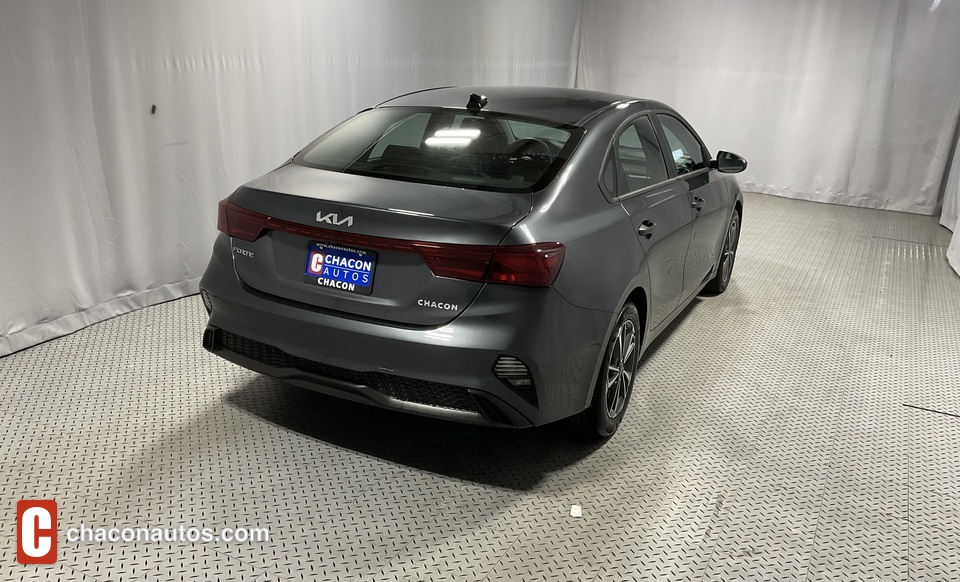 2022 Kia Forte FE