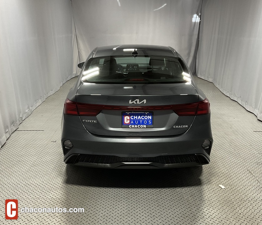 2022 Kia Forte FE